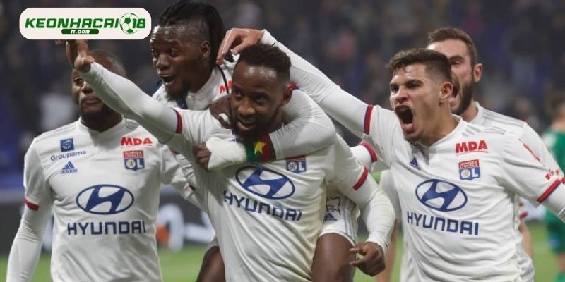 Đánh giá phong độ của Lyon vs PAOK FC